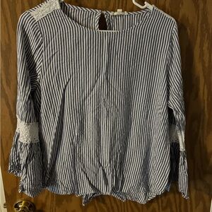 Jane and Delancey Black and White Bell Sleeve Blouse